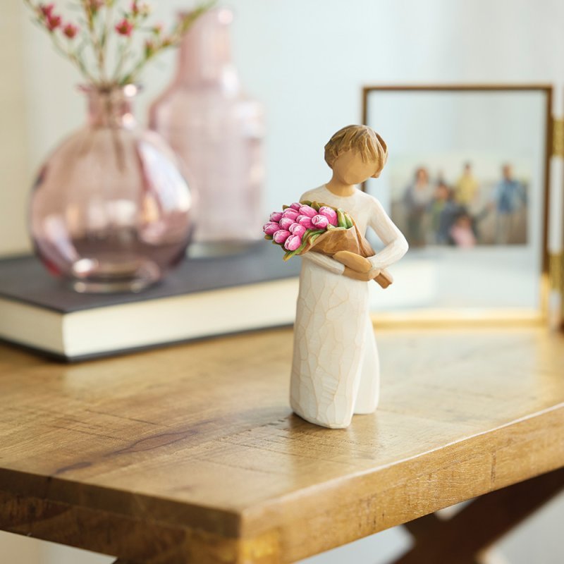 Bright Hope - Willow Tree from thetraditionalgiftshop.live